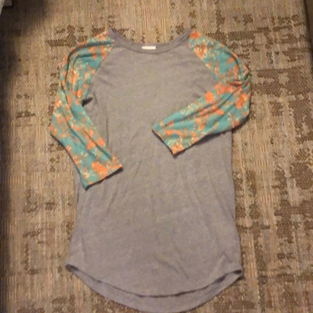 Lularoe Randy top small